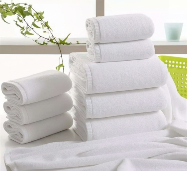 Towel (Medium) - 100 cm 50 cm - Image 1